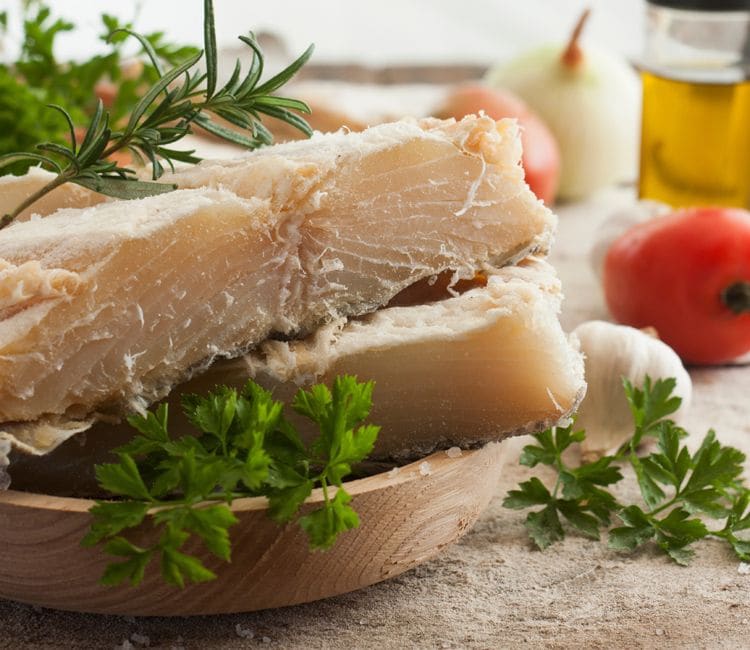 Tajadas de bacalao salado