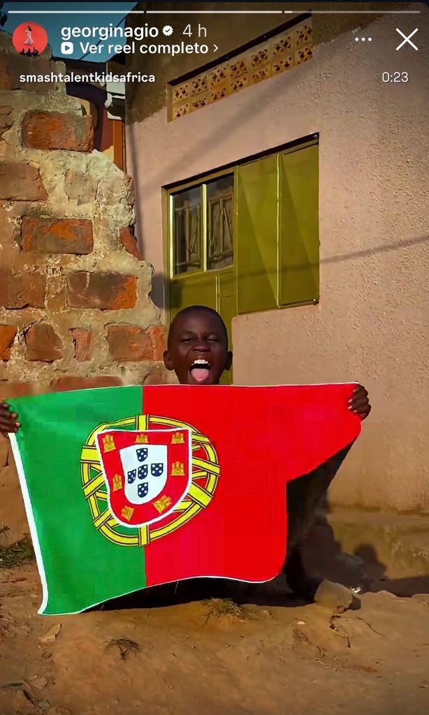 La creadora de contenido compartió un video en apoyo a la Selección de Portugal.