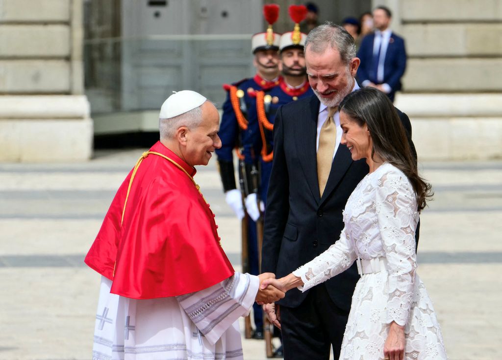 Los Reyes reciben en el Palacio Real al Papa