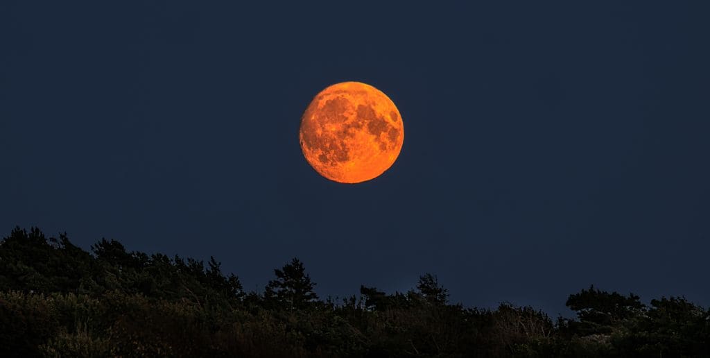 Luna roja