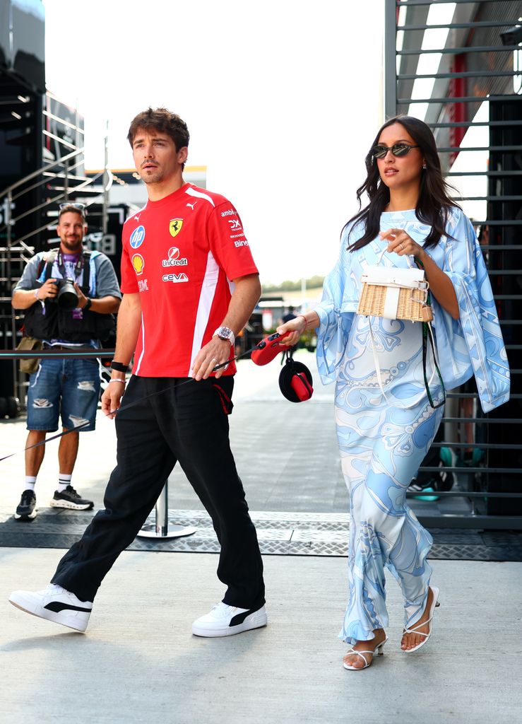 Charles Leclerc, Alexandra Leclerc y Leo estuvieron presentes en el Gran Premio de Hungría