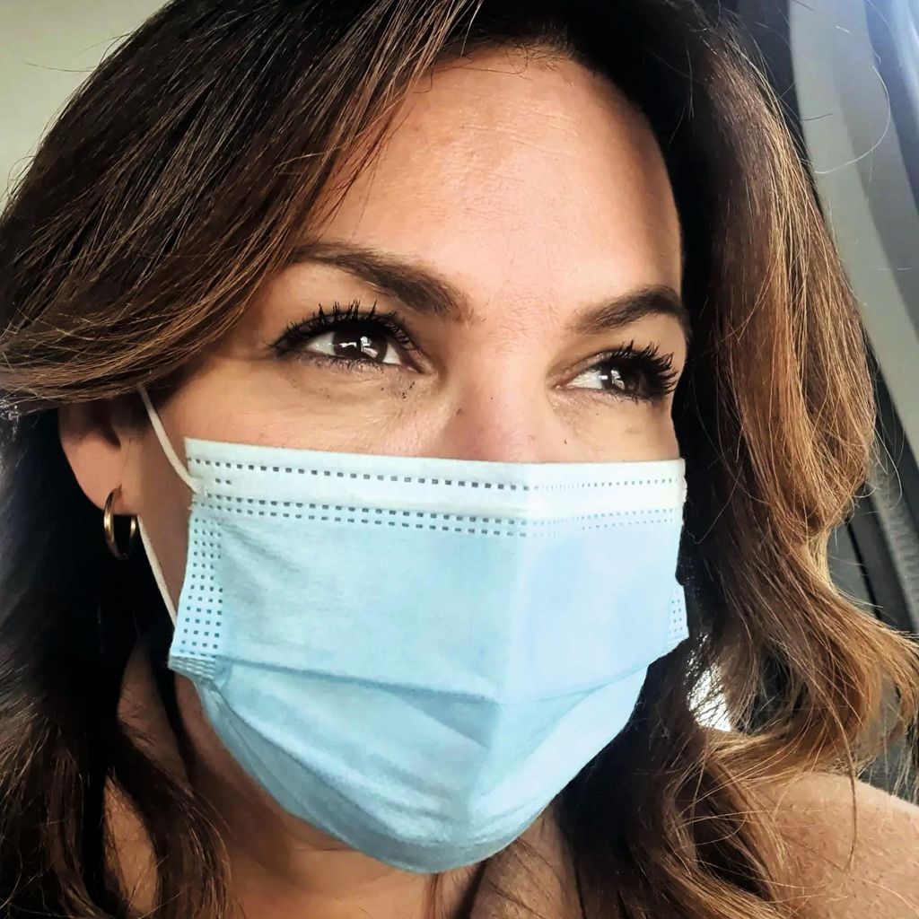 Fabiola Martínez HOLA 4054