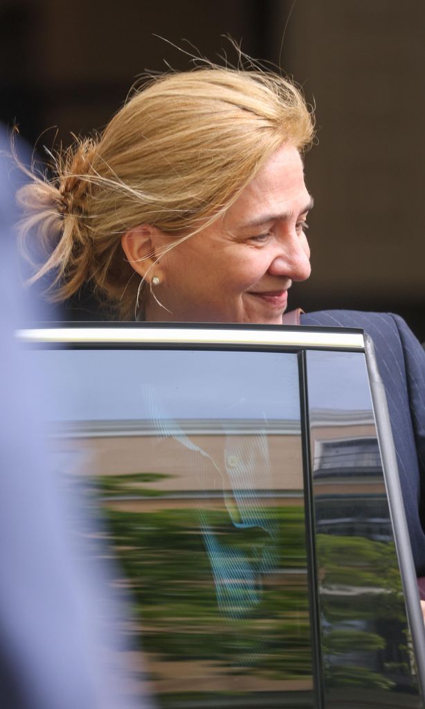 Infanta Cristina HOLA PLUS
