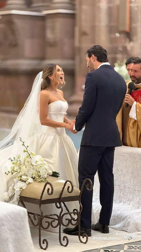 Antonio Mauri y Andrea Baumgartner se prometieron amor eterno frente al altar en San Miguel de Allende