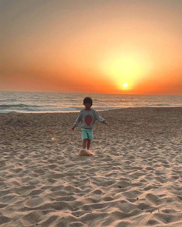 Lucas en la playa