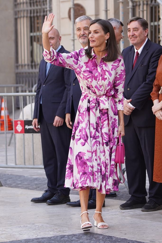 Reina Letizia vestido flores Barcelona
