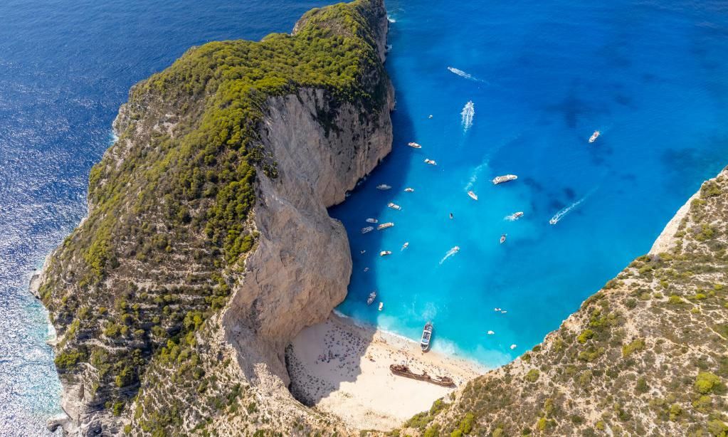 navagio bay grecia