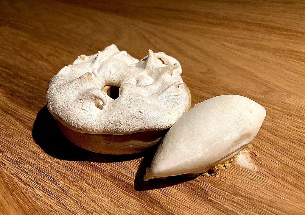 Versión contemporánea de la rosquilla de La Tía Javiera, elaborada por el cocinero Álex de la Fuente.