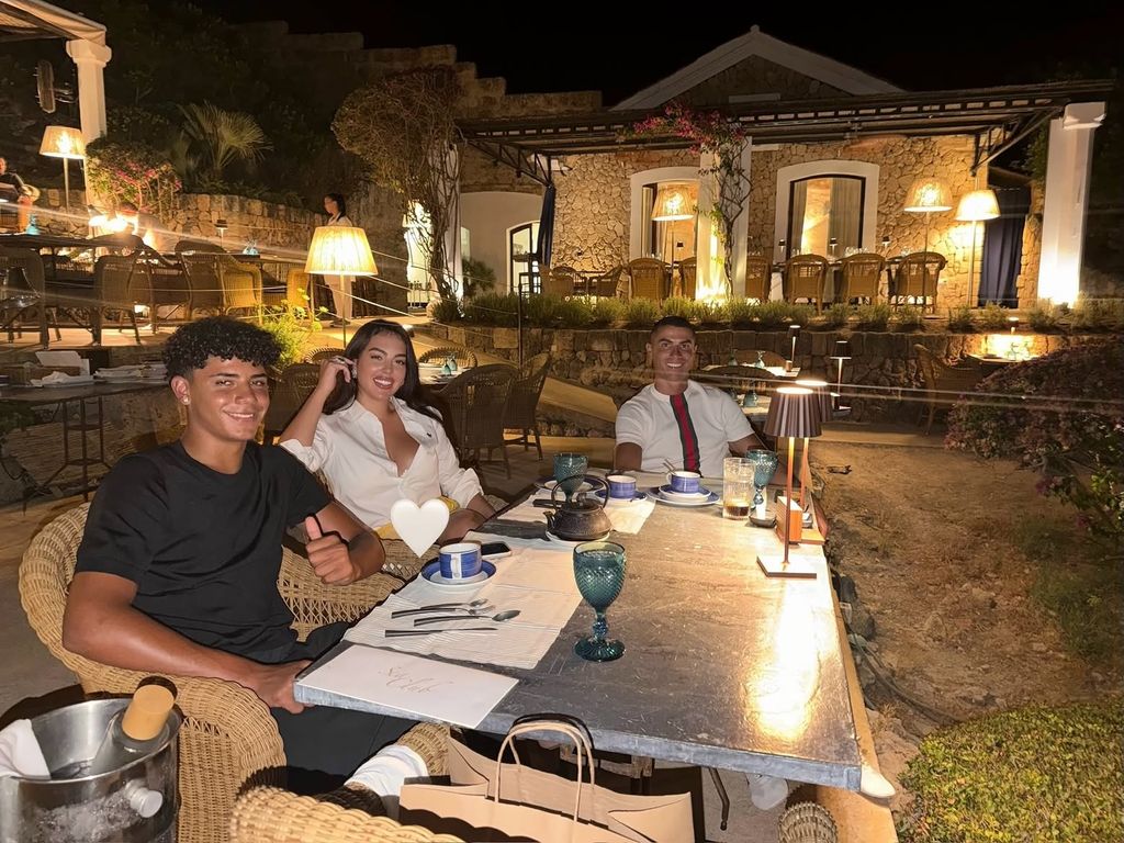 Cristiano Ronaldo, Georgina y Junior en Cap Rocat