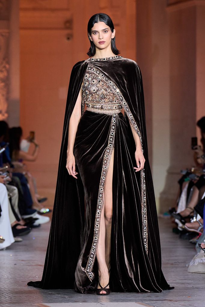 Desfile Zuhair Murad Otoño/Invierno 2025-2026