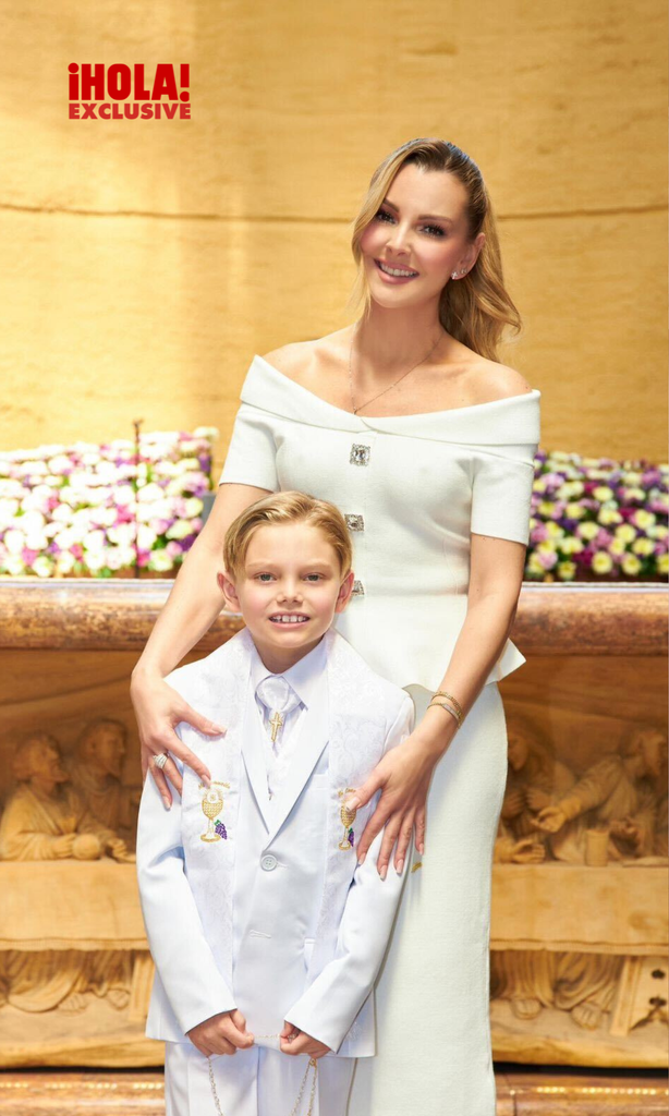 Marjorie de Sousa con su pequeño Matías. 