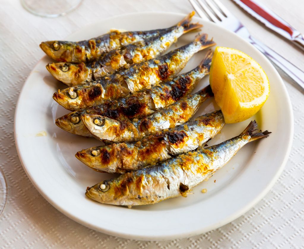 En junio arranca el verano, tiempo ideal para cocinar sardinas. 