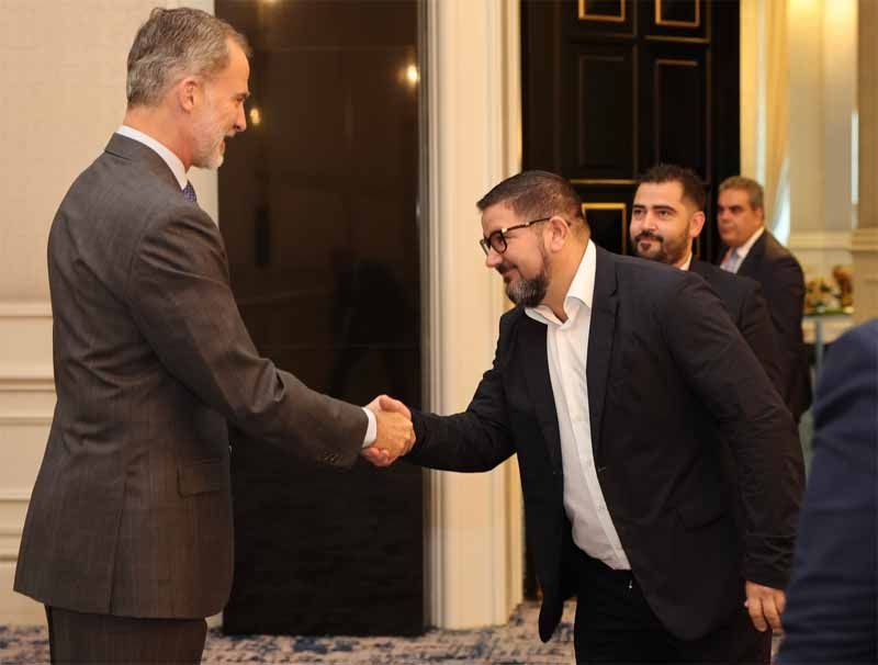 El rey con el chef Dani García