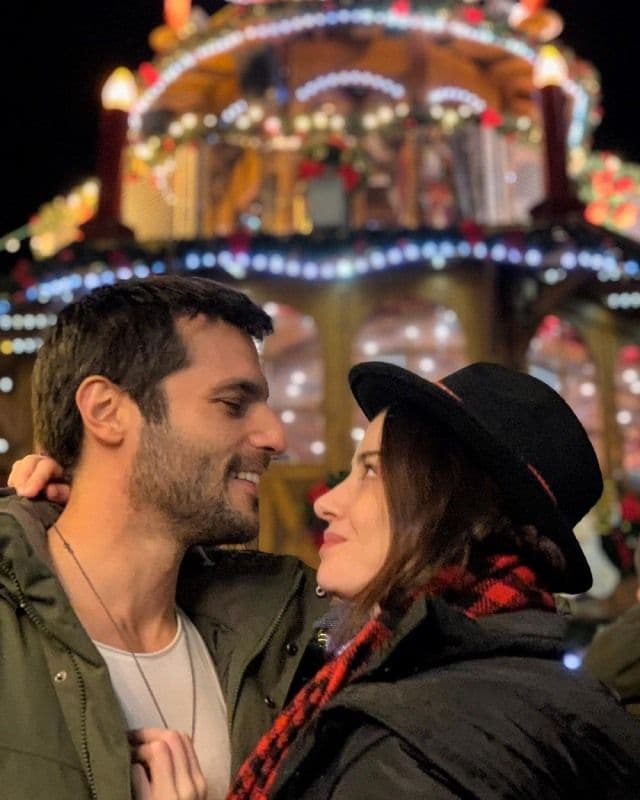 Boda de Özge Gürel y Serkan Cayoglu en Verona