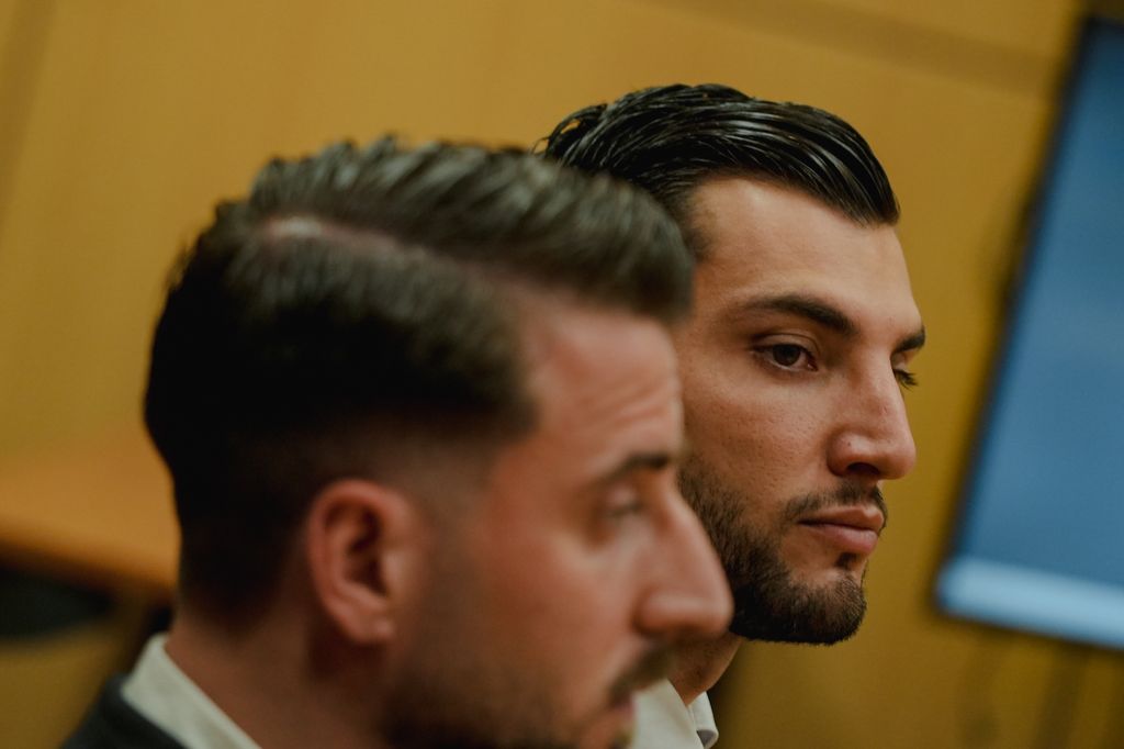 El futbolista Rafa Mir a su llegada a la Audiencia Provincial de Valencia, el 28 de mayo de 2026. El juicio penal analiza los hechos ocurridos en agosto de 2024 tras una denuncia por agresión sexual y lesiones presentada por una joven
