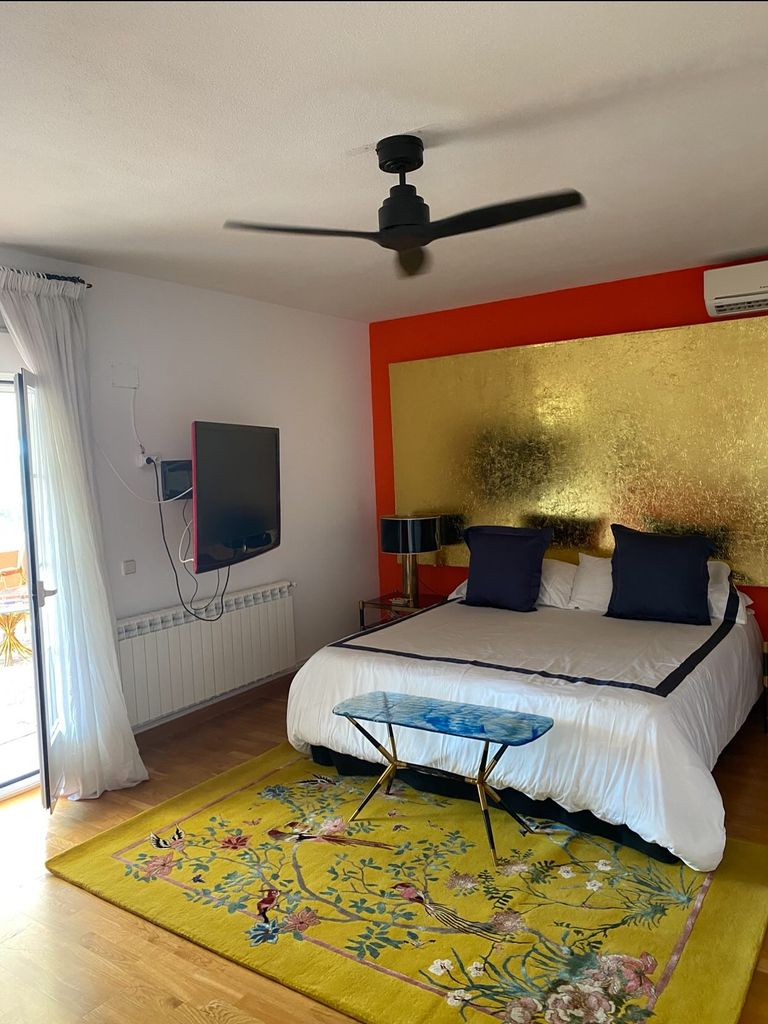 Así es la casa de Bibiana Fernández en Madrid: su habitación