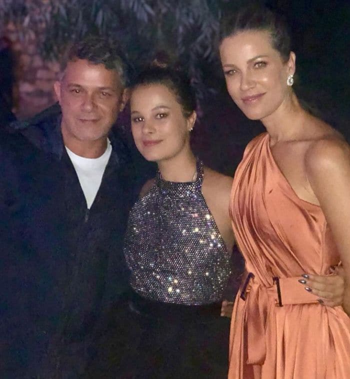 El debut como diseñadora de Manuela, la hija de Alejandro Sanz y Jaydy Michel