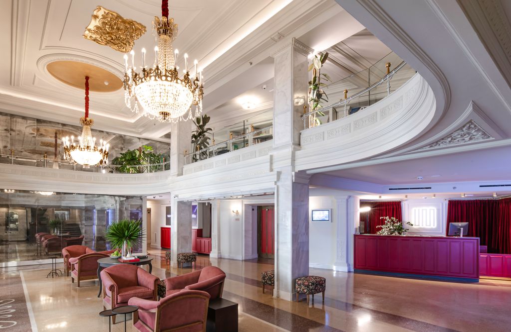 Lobby del UMusic Hotel Teatro Albéniz