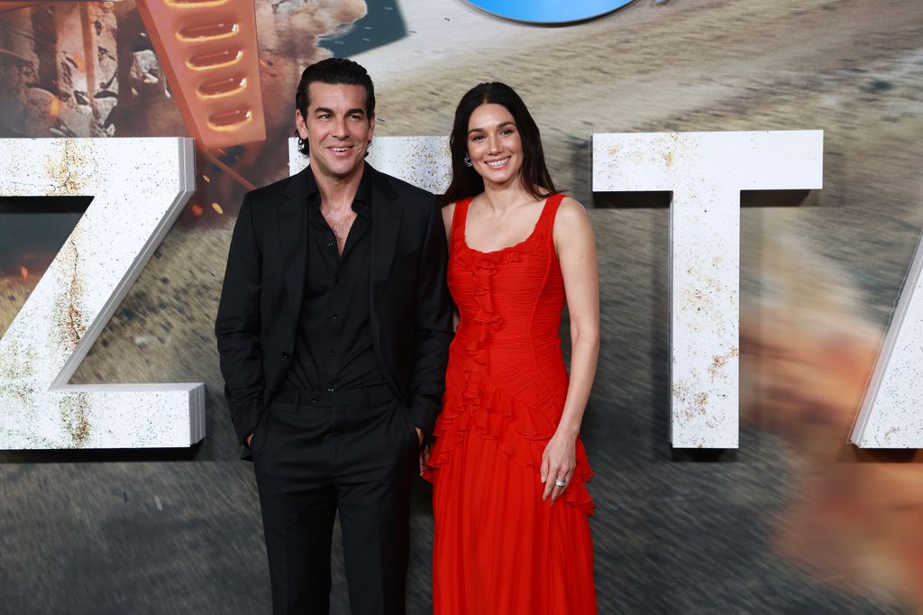 Mariela Garriga y Mario Casas