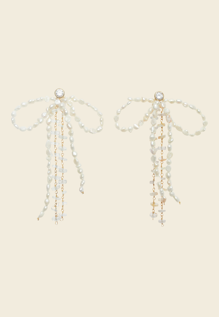 Pendientes invitada boda lazo de perlas
