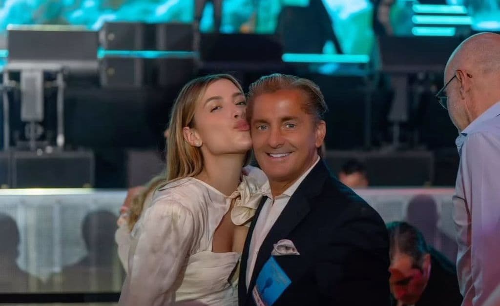 Álex Basteri y Michelle Salas