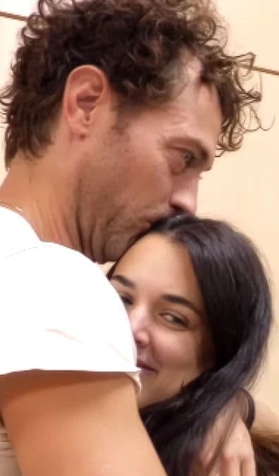 Los protagonistas no pudieron disimular su emoción al reencontrarse