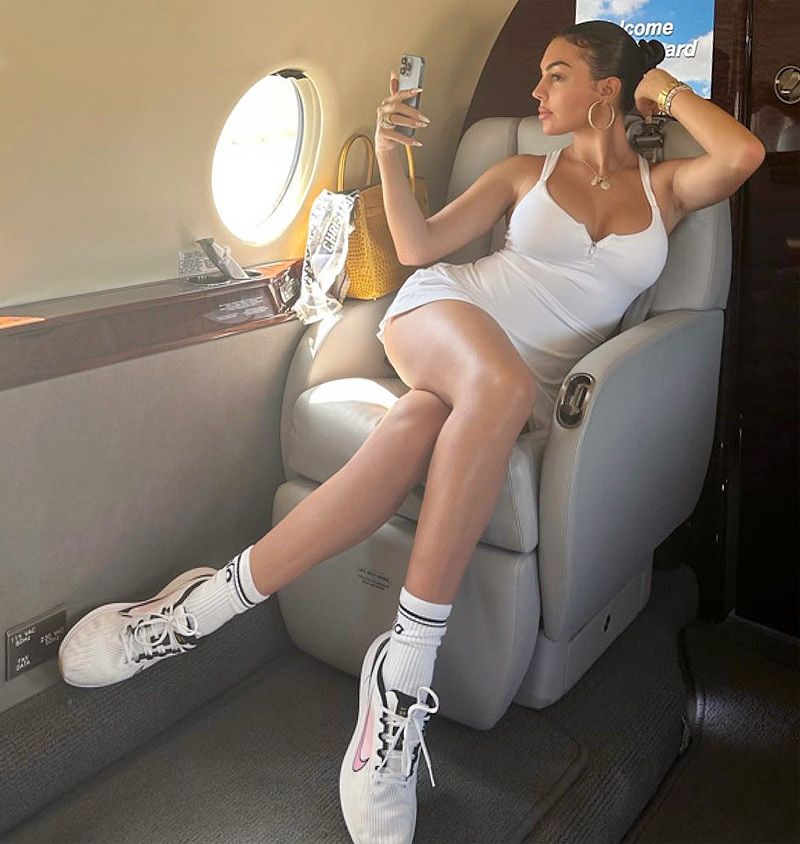 Los trucos que Georgina Rodríguez siempre utiliza para posar en las fotos