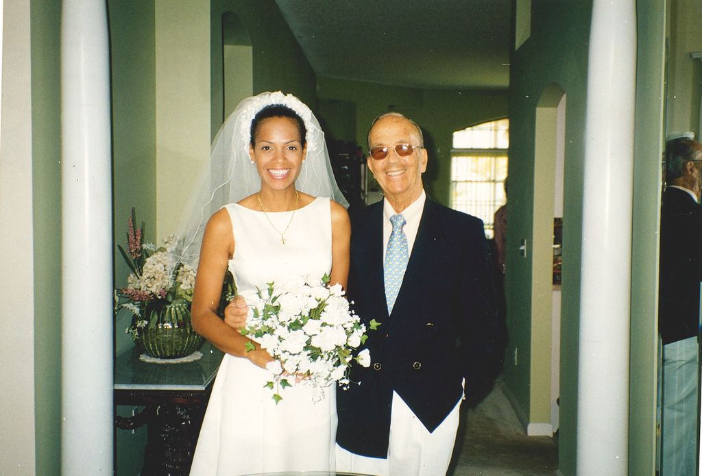 Julio Iglesias Puga y Ronna Keitt en su boda