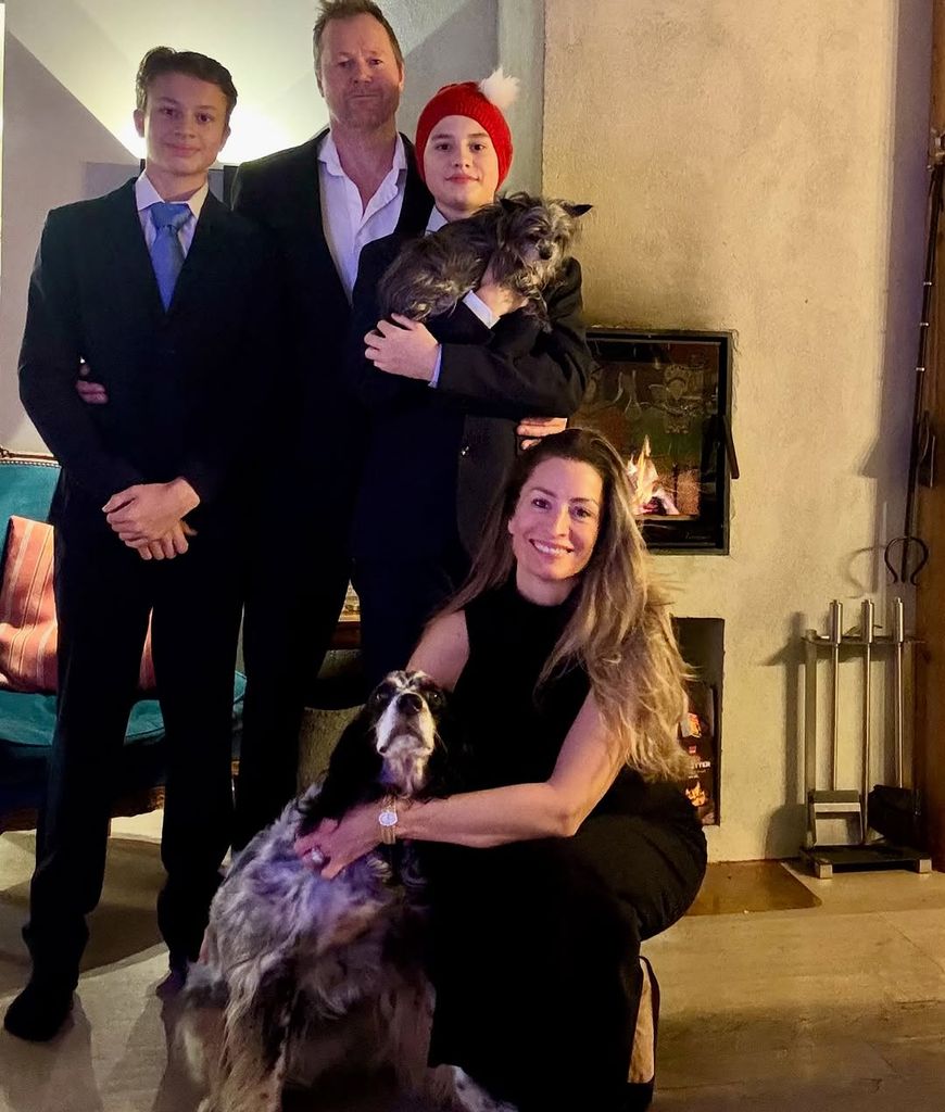 Rebecca Loos con su familia en las navidades de 2024