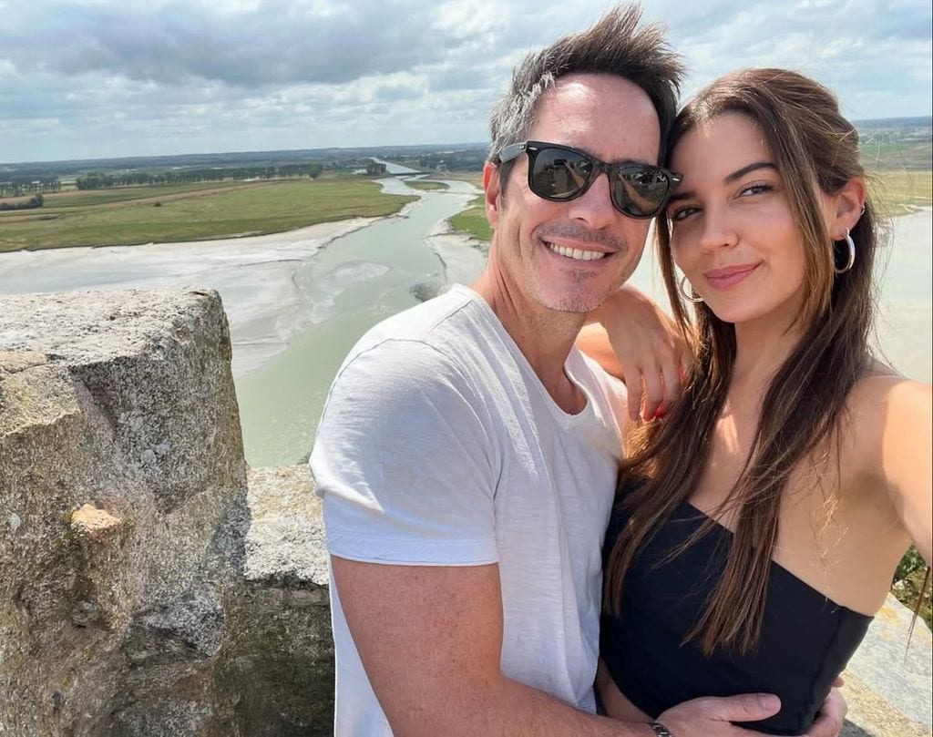 Lorena González y Mauricio Ochmann