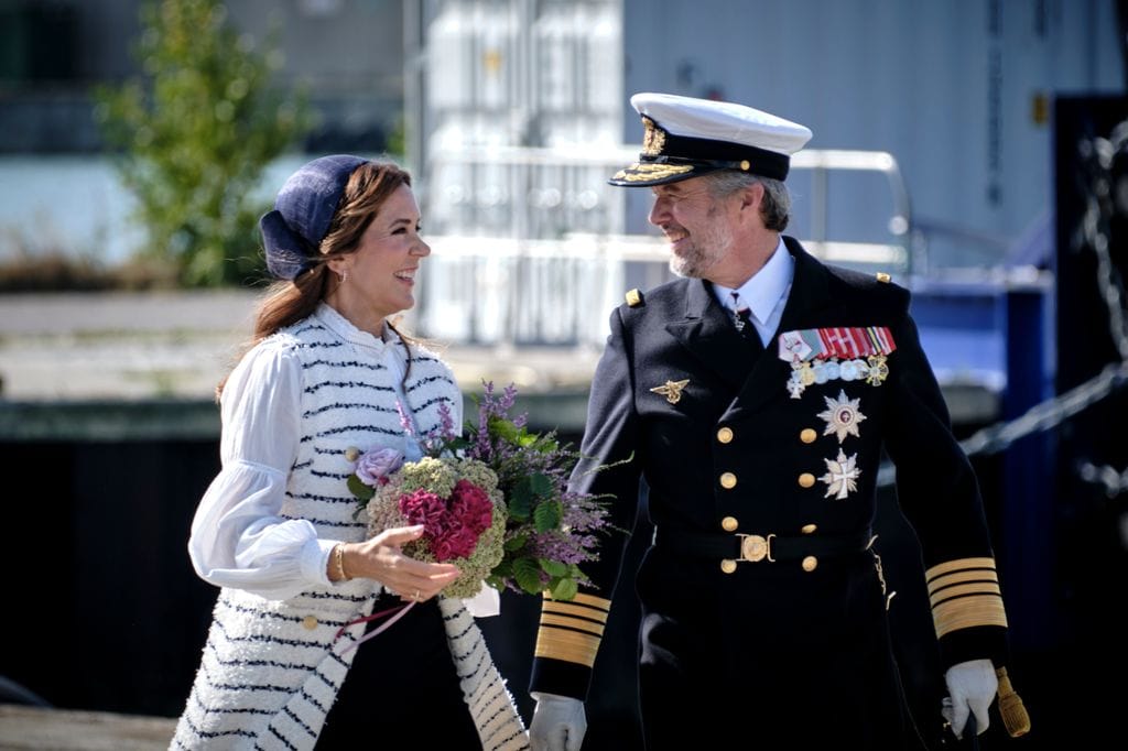 Federico y Mary de Dinamarca comienzan su gira de verano, la primera como Reyes 