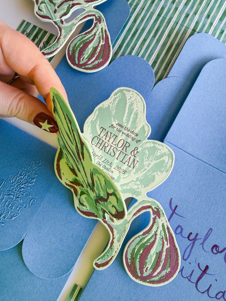 Tendencias en papelería para bodas de 2026 save the date