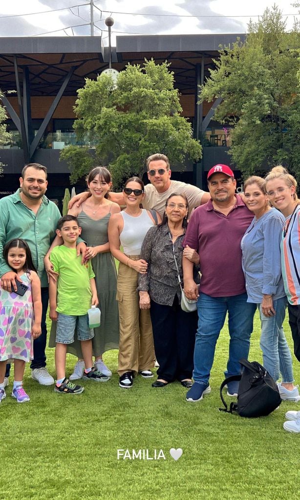karina banda y carlos ponce