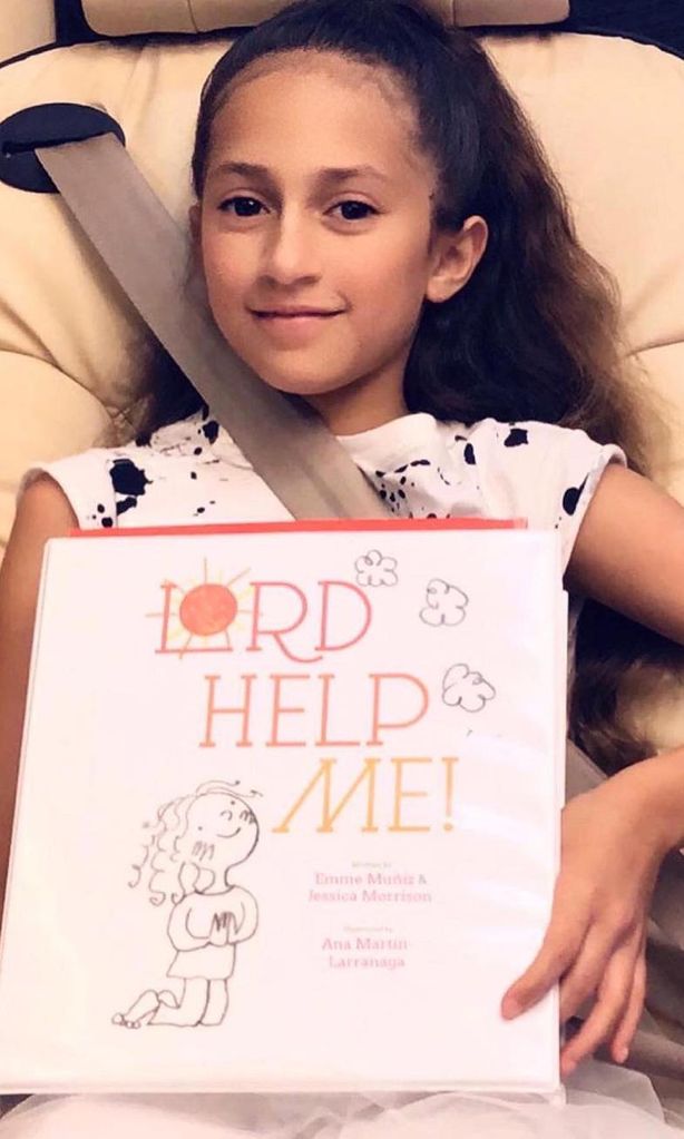Marc Anthony and Jennifer Lopez\'s daughter Emme is publishing a book
