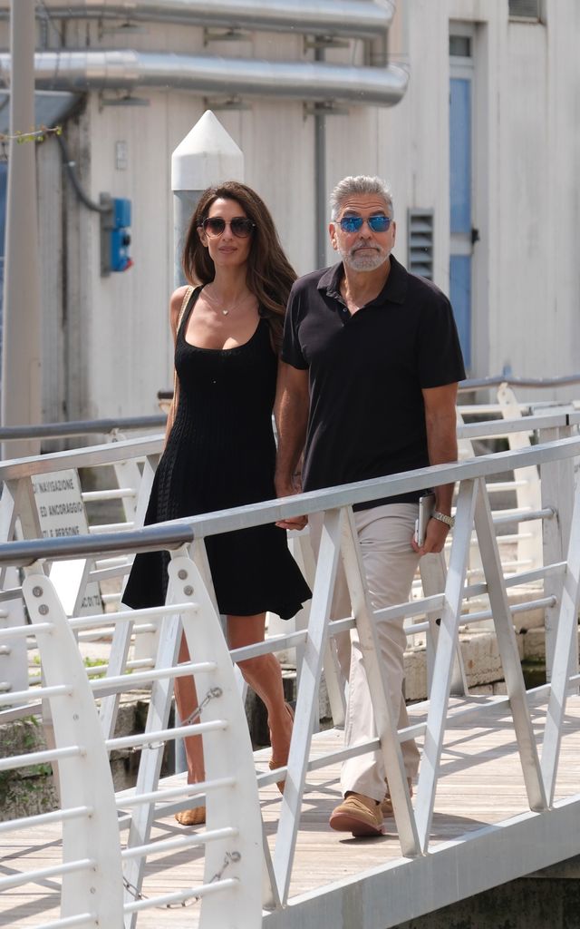 George Clooney y su mujer Amal en Venecia, en 2023