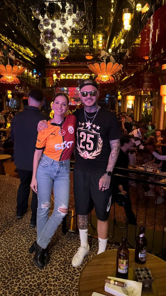 Mauro Icardi y 'La China' Suárez celebraron el triunfo del Galatasaray