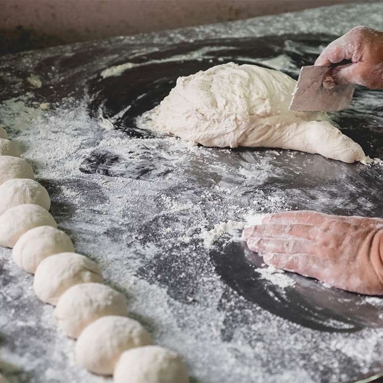 masa-pita-naan-adobe