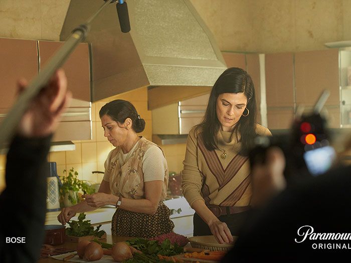 Fotograma de la serie 'Bosé'