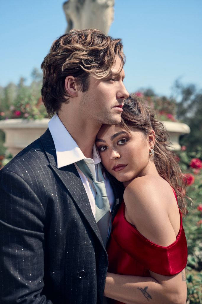 Dean y Allie, interpretados por Stephen Kalyn y Mika Abdalla, nuevos protagonistas de 'Off Campus'