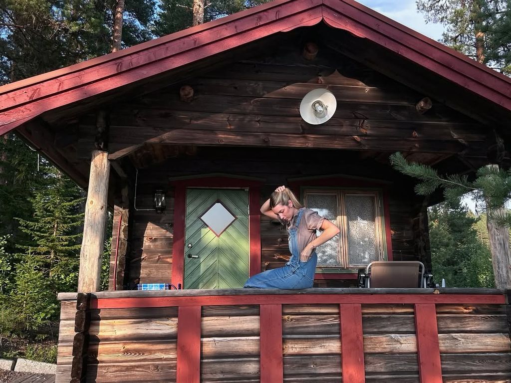 Daniela y Martina, hijas de Luis Figo y Helen Svedin: las mejores embajadoras del estilo escandinavo en un pueblo de Suecia