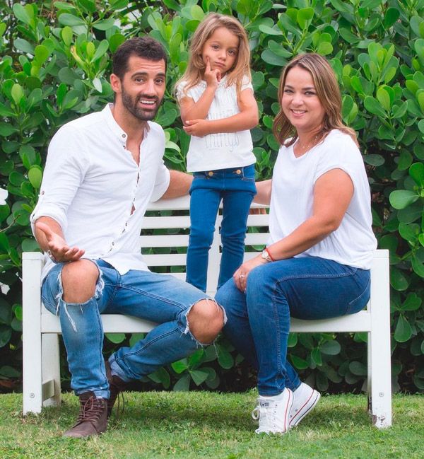 Adamari López y su familia