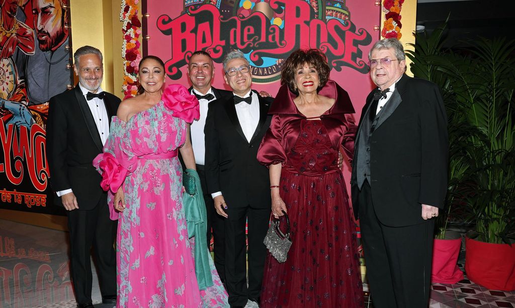 Isabel Pantoja y Shirley Bassey HOLA4105