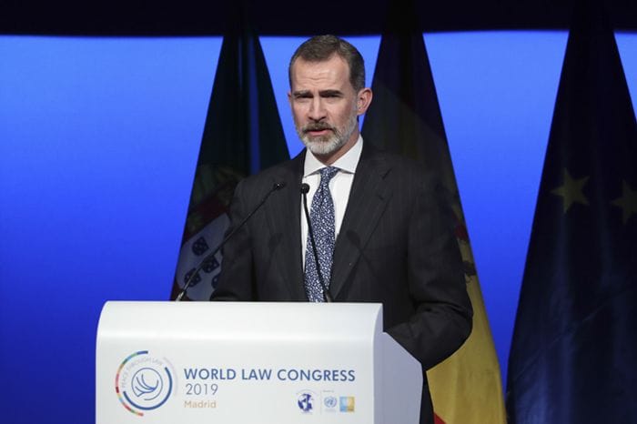 El Rey recibe el Premio de la Paz de la Asociación Mundial de Juristas