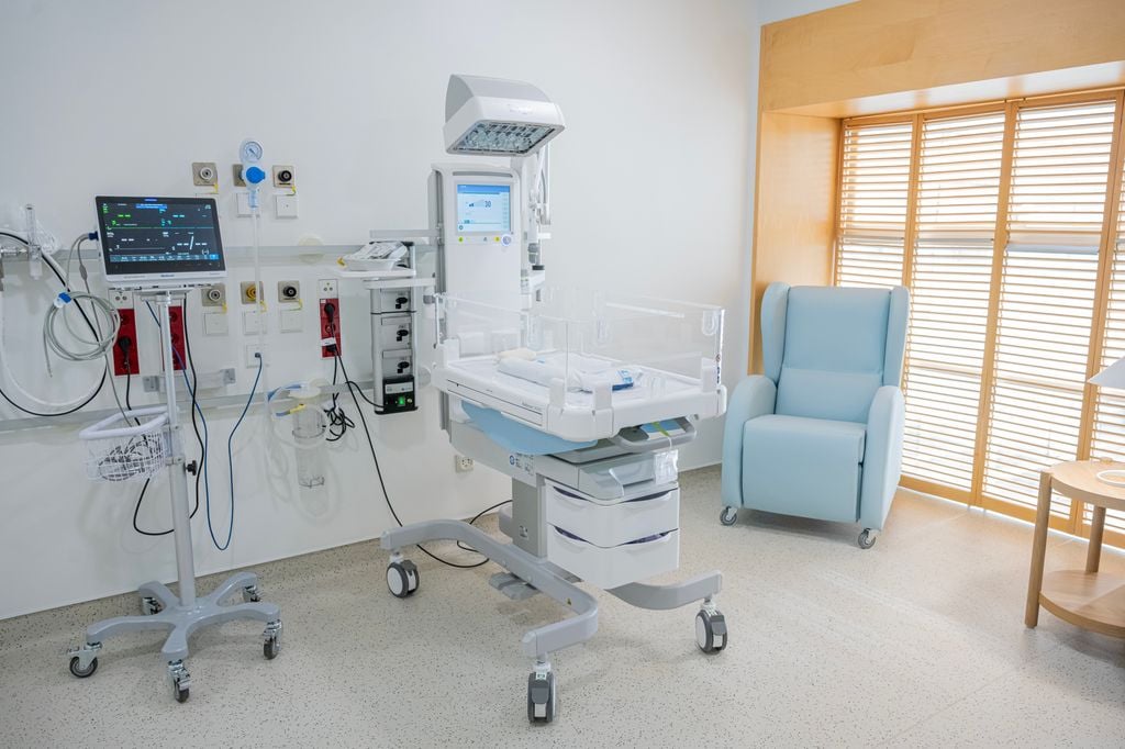 Habitación de la Unidad Madre-Hijo del Hospital Gregorio Marañón