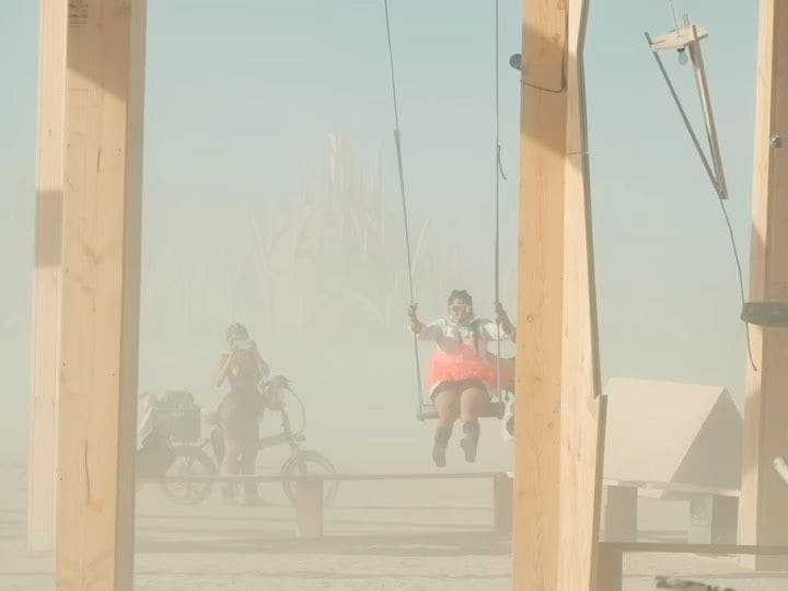 Tormenta de arena en el festival Burning Man 
