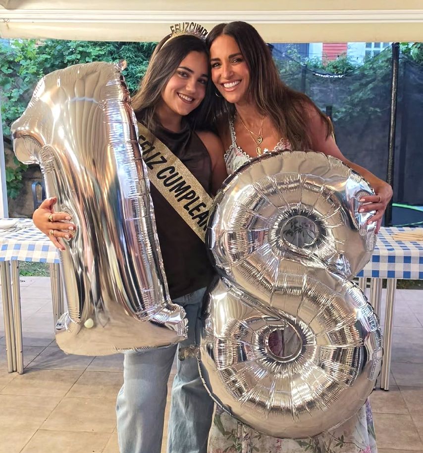 Paula Echevarría, con su hija Daniella en su 18 cumpleaños