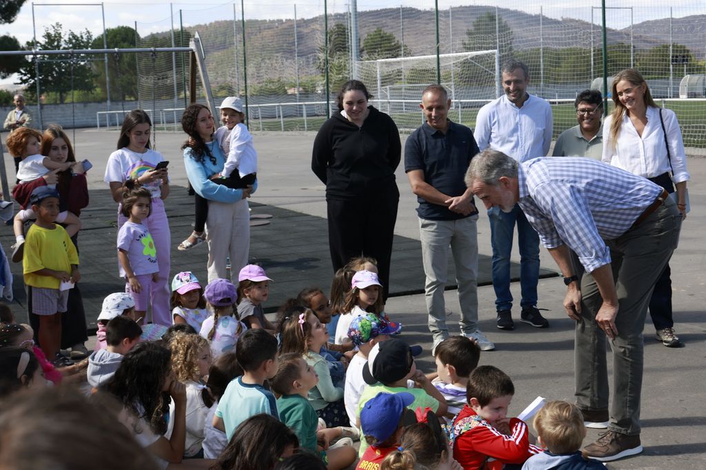 Los reyes Felipe y Letizia en Ourense para comprobar las zonas afectadas por los incendios forestales del verano de 2025