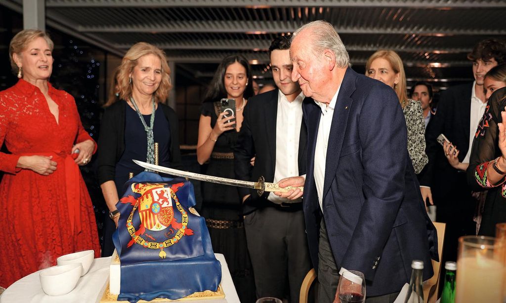 La emotiva fiesta de cumpleaños del Rey Juan Carlos en su casa de Abu Dabi