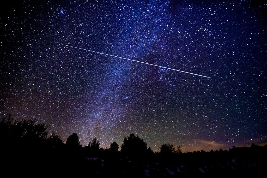 El mejor día para ver la lluvia de estrellas de este 2025 será el 12 de Agosto después del anochecer. 
