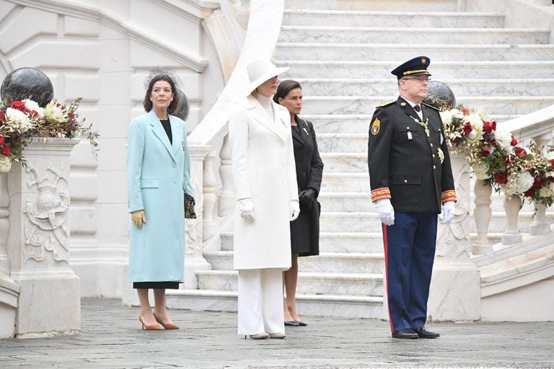 Alberto, Charlene, Estafanía y Carolina de Mónaco